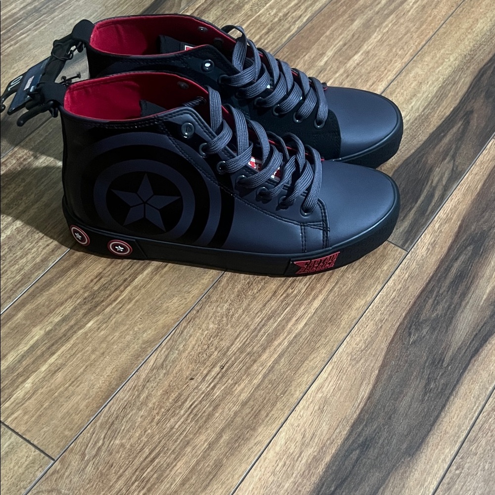Marvel Black and Gray Sneakers with Red Accents - Picture 6 of 6